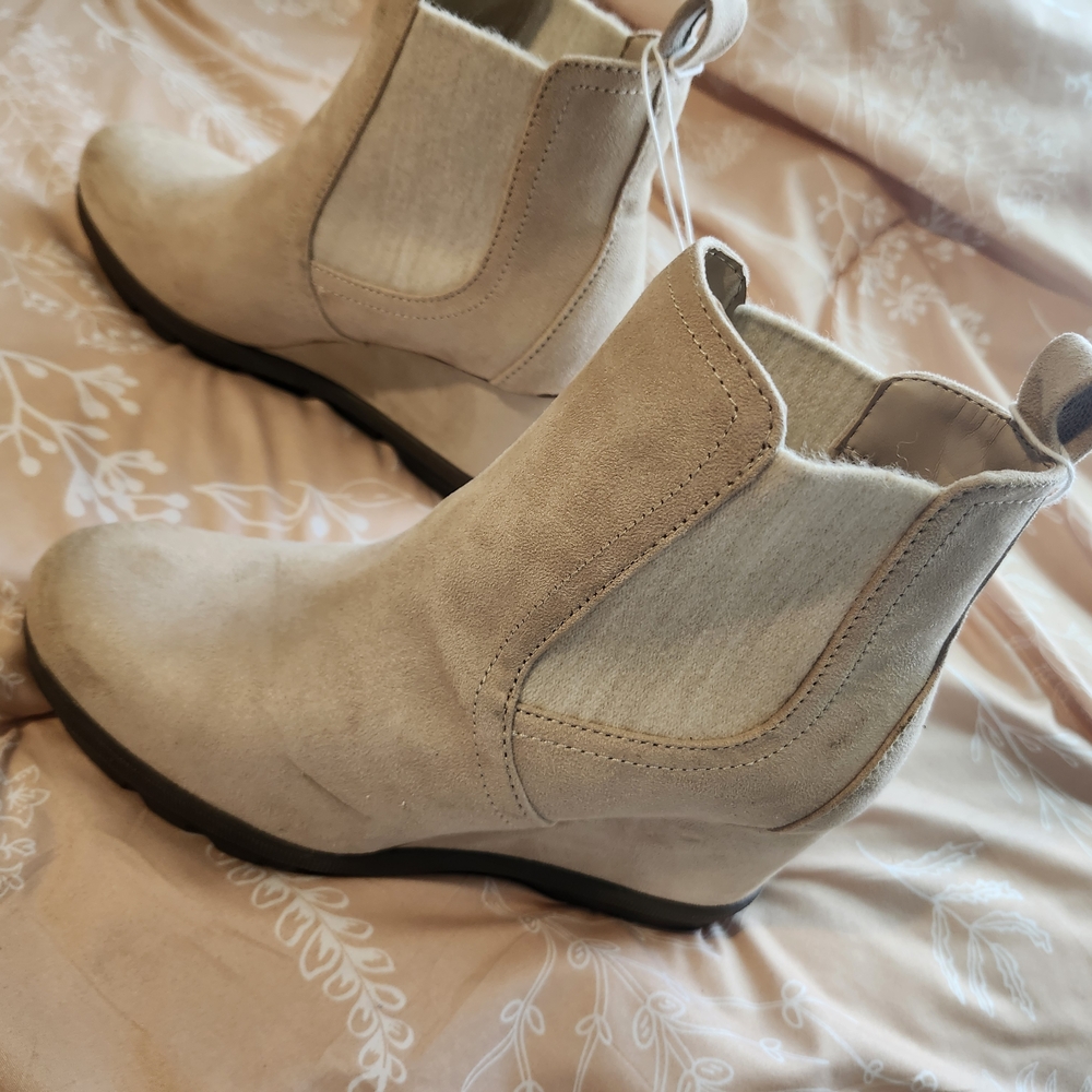 Women's Beige Wedge Ankle Boots Size 8